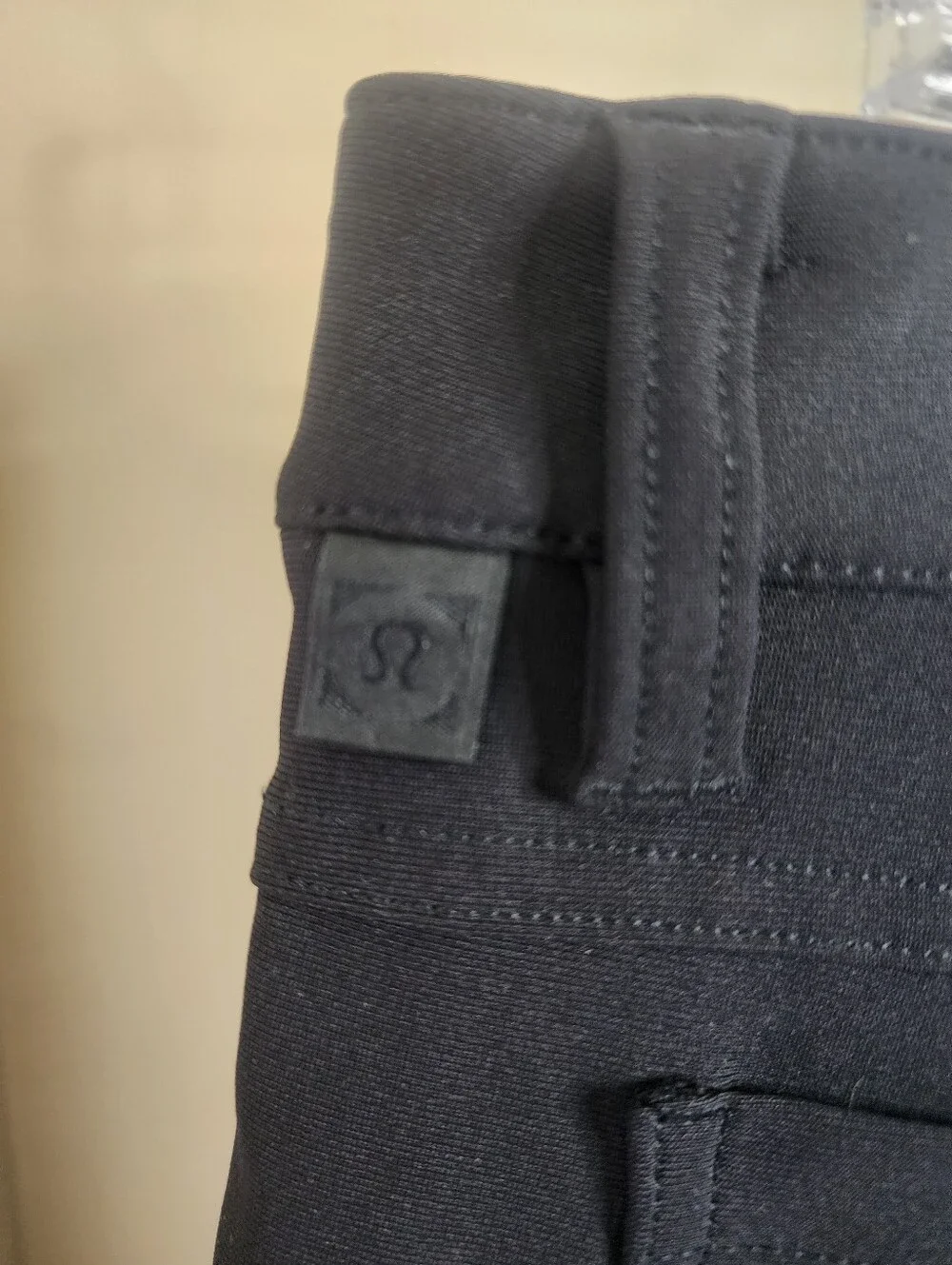 Lululemon Black ABC Slim-Fit 5-Pocket Pants Warpstreme Size 34